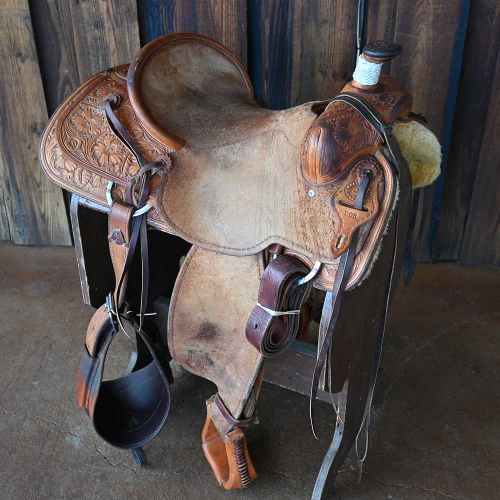 What color is the 15.5" USED BOBBY BURNS RANCH SADDLE?