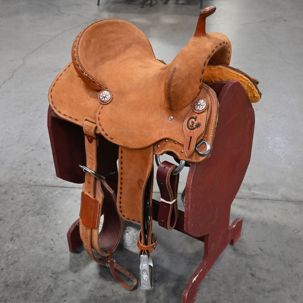 What kind of tree does this 14" JEFF SMITH C3 BARREL SADDLE have?