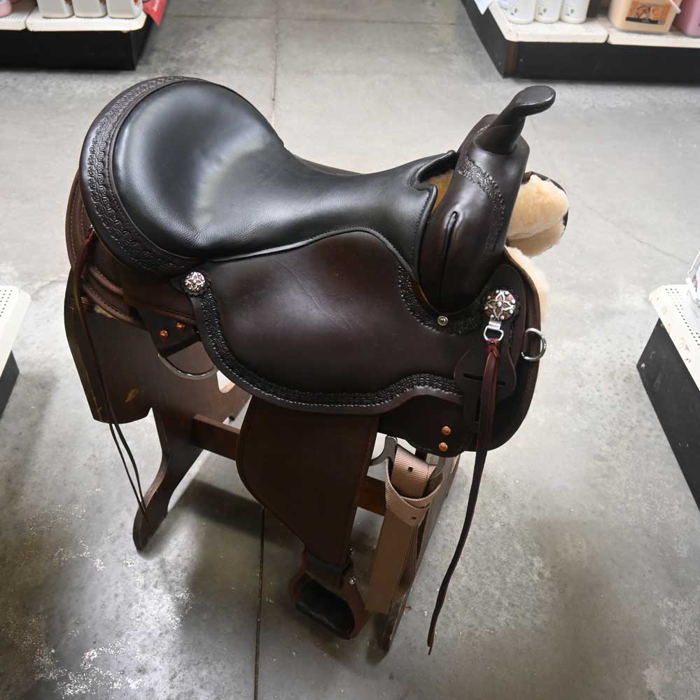17" HIGH HORSE DAISETTA CORDURA TRAIL SADDLE Questions & Answers