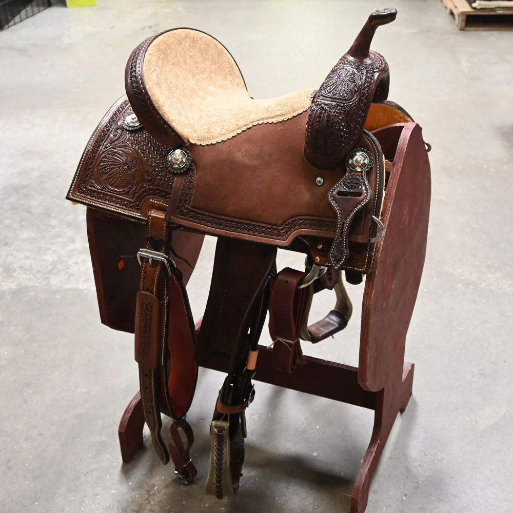 What gullet size is this 14" TESKEY'S BARREL SADDLE?