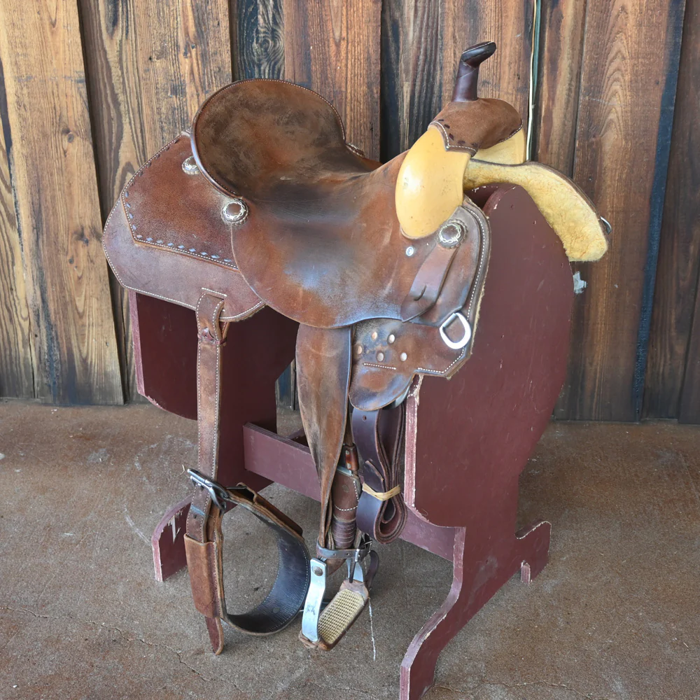 Hi! What tree stamp does this 15.5" USED ROO HIDE BARREL SADDLE have?