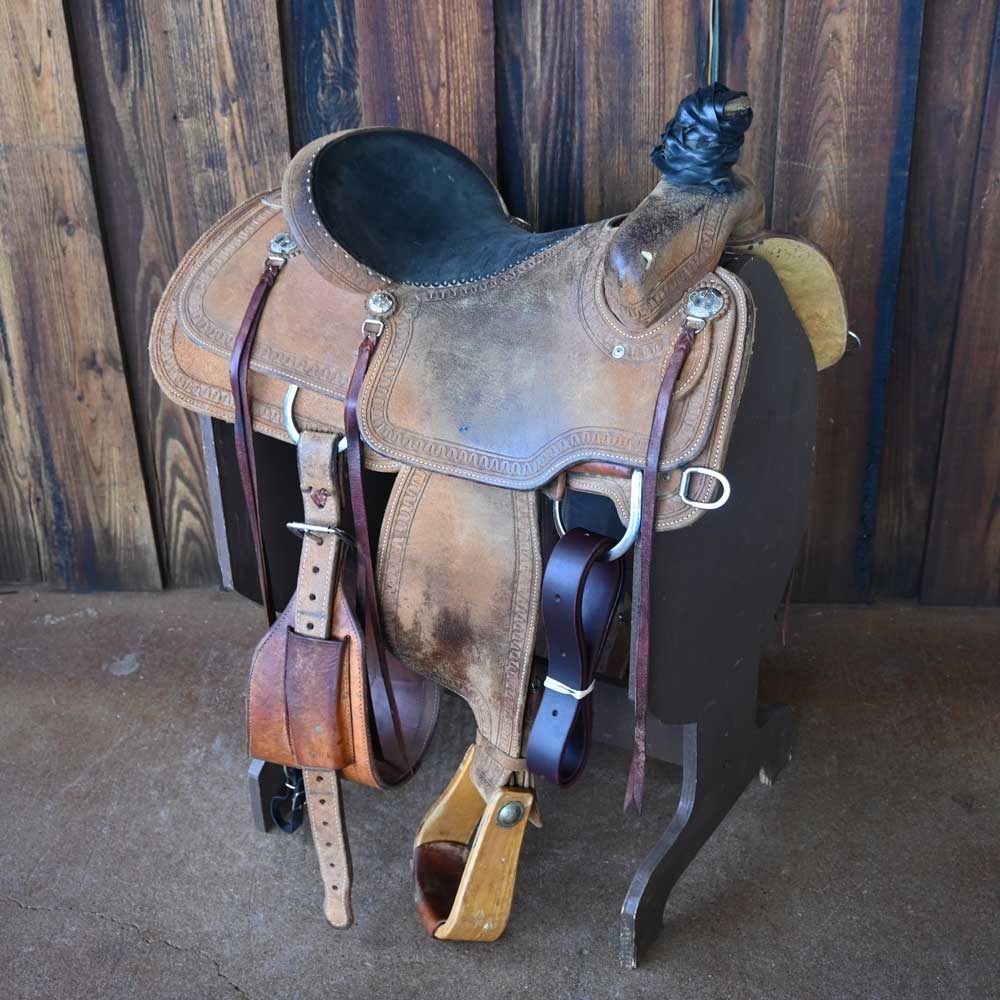 What is the gullet width on this 15.5" Used Cactus Roping Saddle?