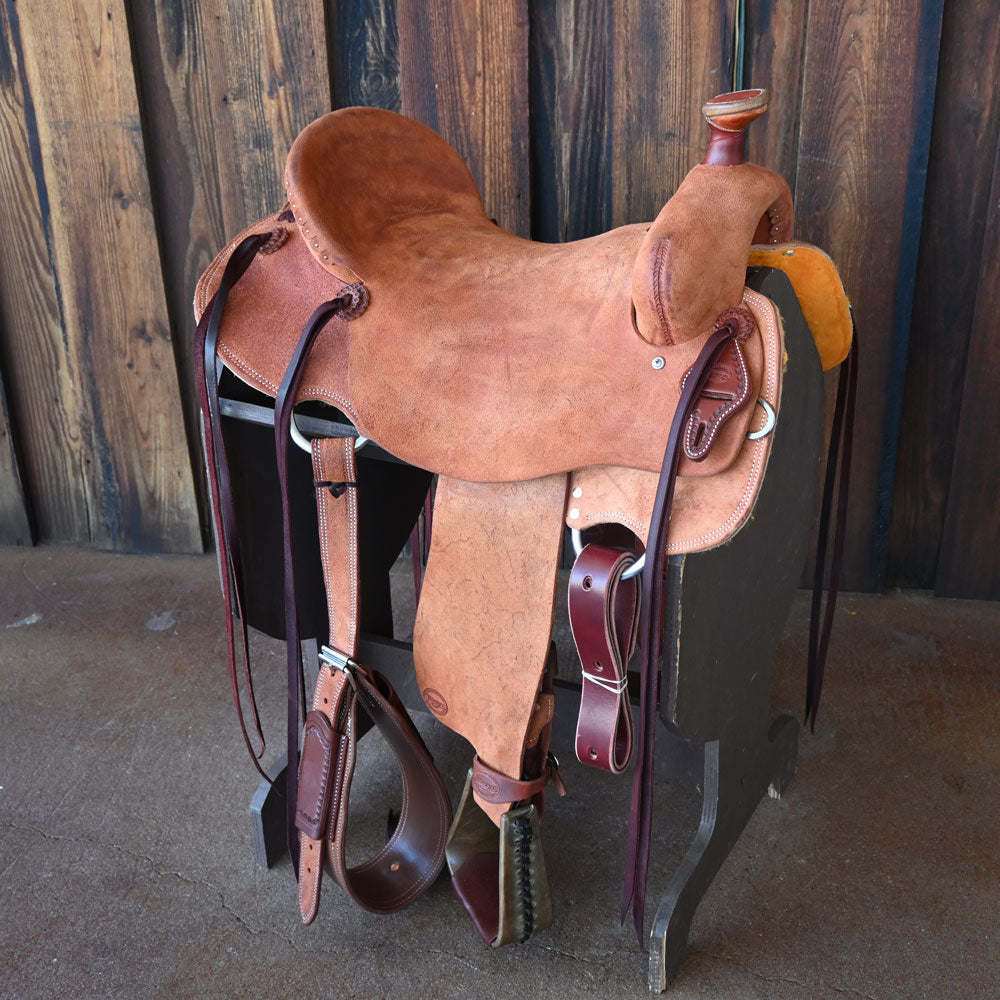 Is this 17" TESKEY'S STRIP DOWN RANCH SADDLE a semi or full quarter horse bar?