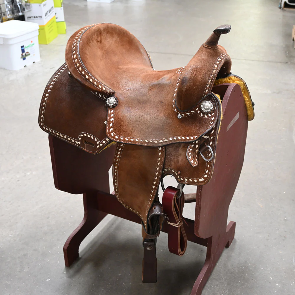 15" USED CIRCLE T BARREL SADDLE Questions & Answers
