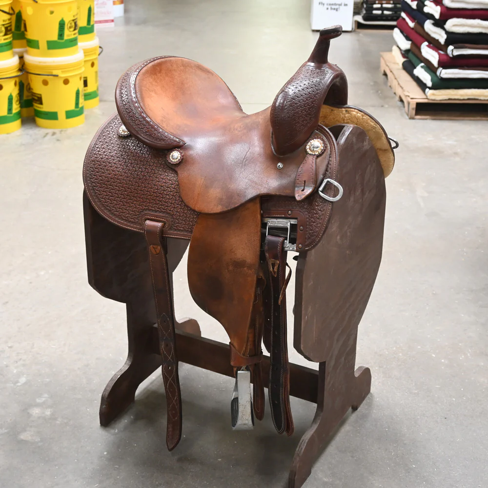 How much does this 14" USED MARTIN BARREL SADDLE weigh?