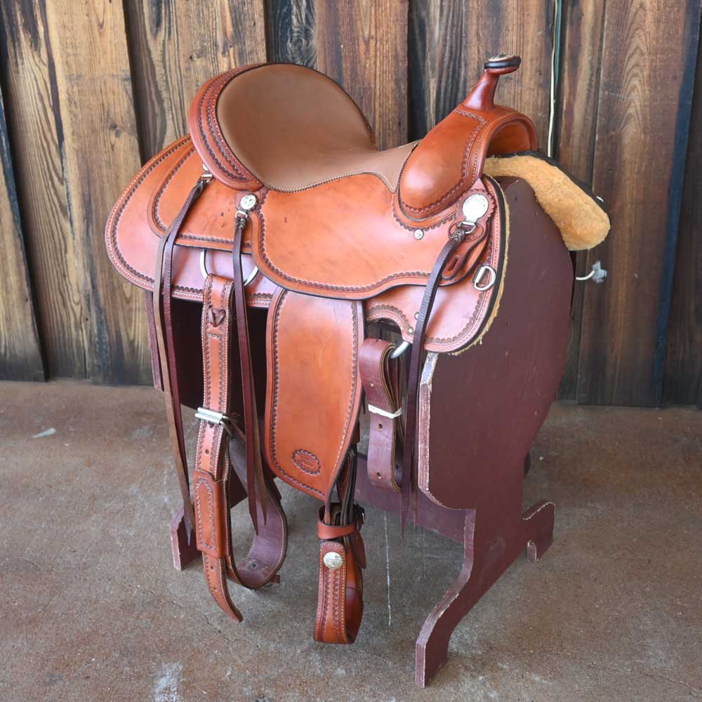 Is this a 7/8 rigging on the 15.5" USED BILLY COOK TRAIL SADDLE?