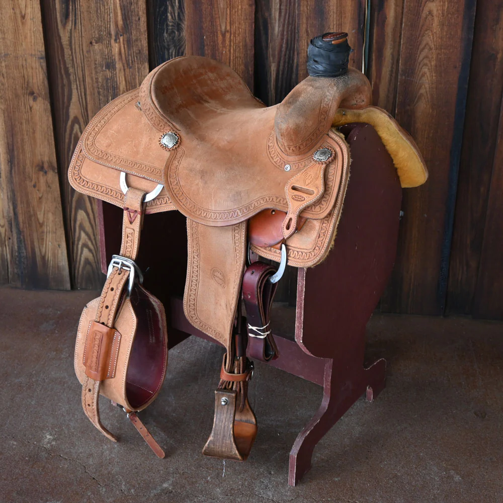 14.5" USED JEFF SMITH ROPING SADDLE Questions & Answers