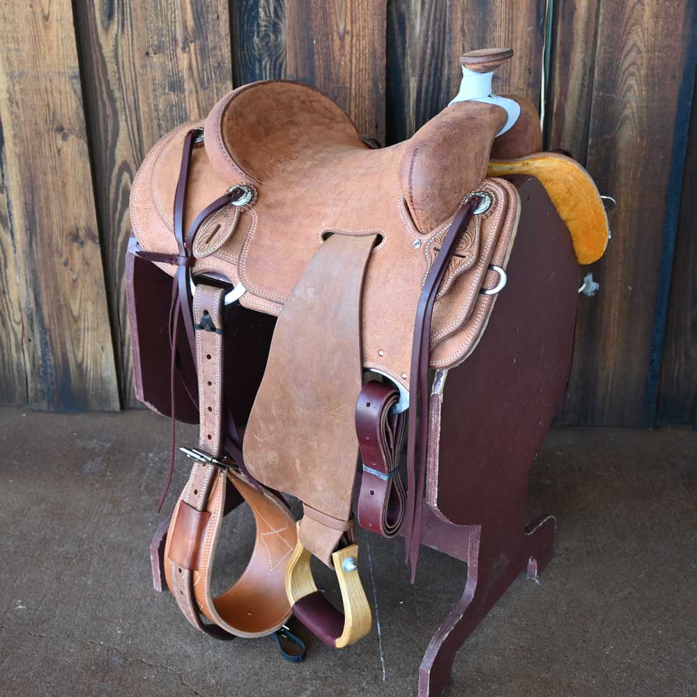 Is there a guarantee offered with the 14" CACTUS RANCH SADDLE?