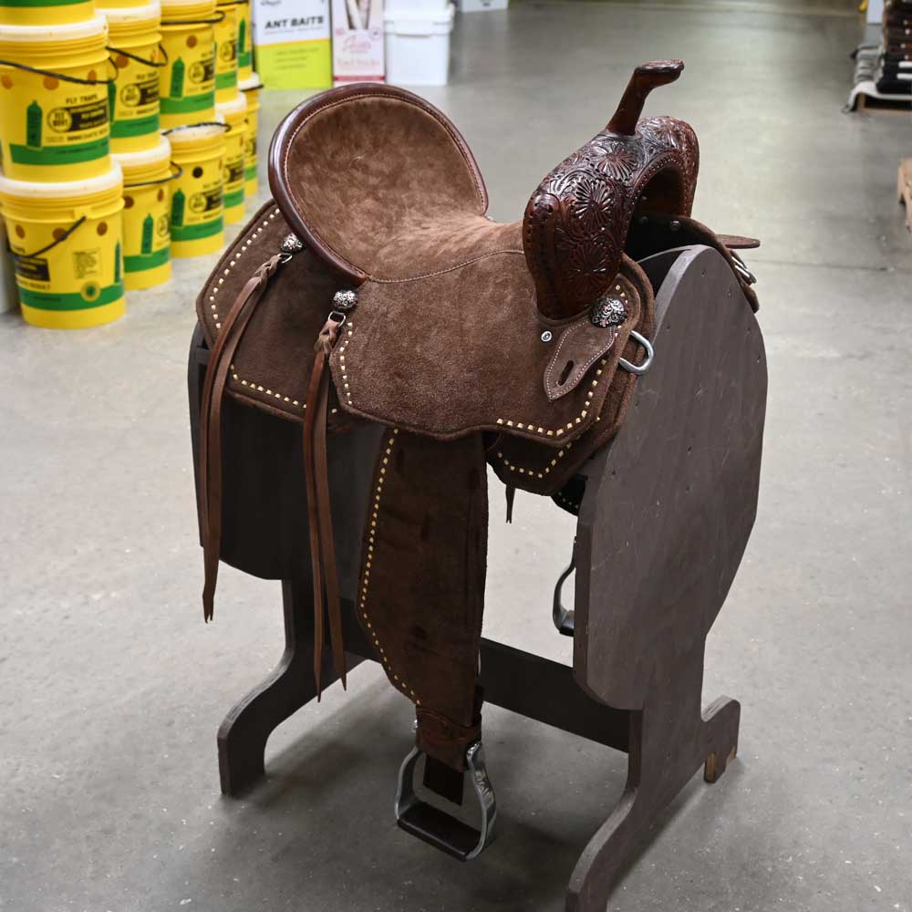 What type of tree does the 14" SEVEN LIGHTWEIGHT (FIBER TREE) BARREL SADDLE have?