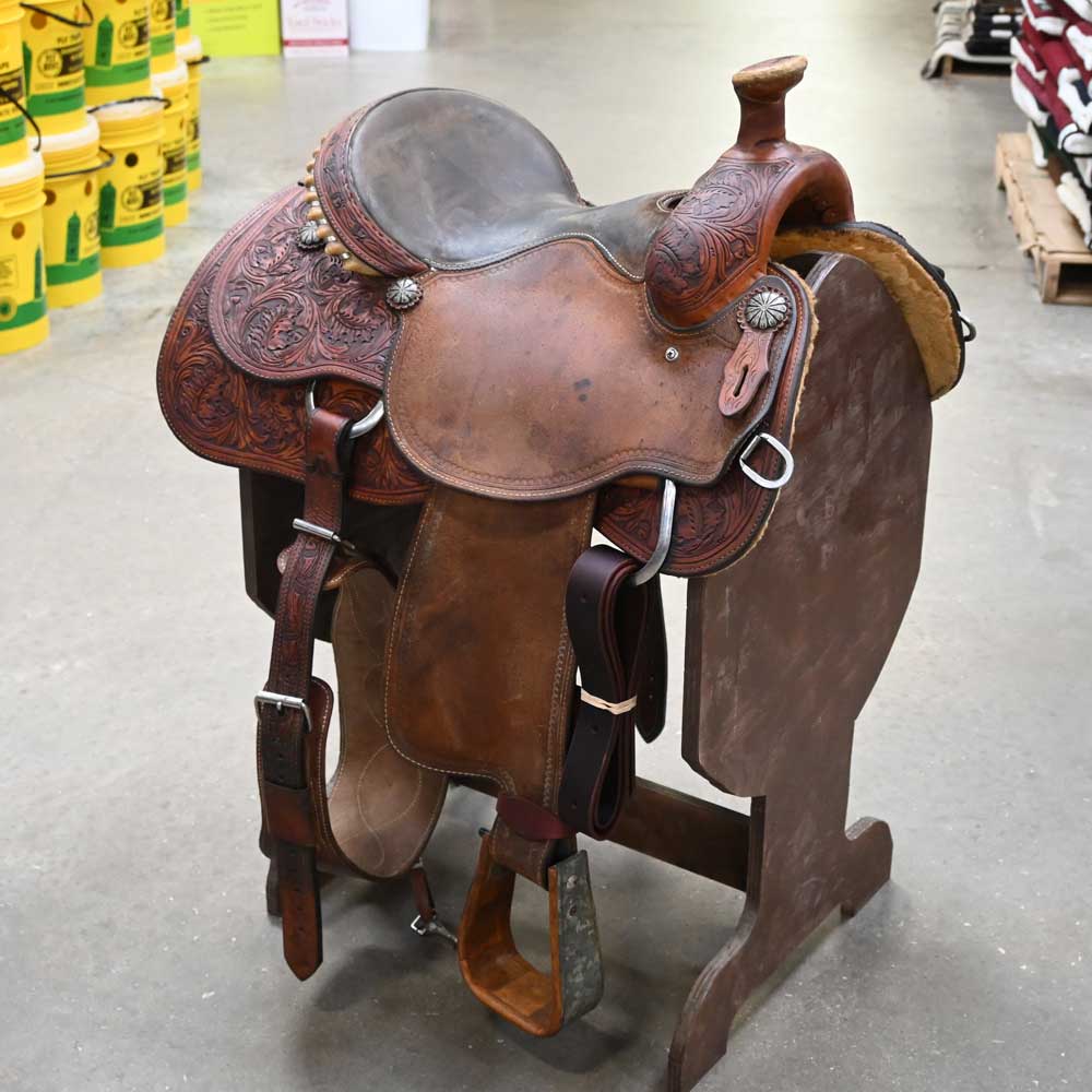 What is the guarantee policy for the 15" USED CACTUS ROPING SADDLE?