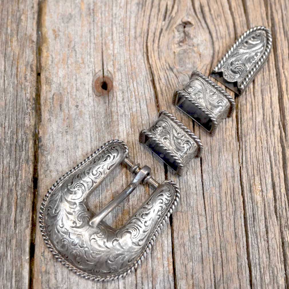 Is the Vogt Vintage 4-pc Sterling Silver Belt Buckle Set a 3/4 or 5/8 buckle?