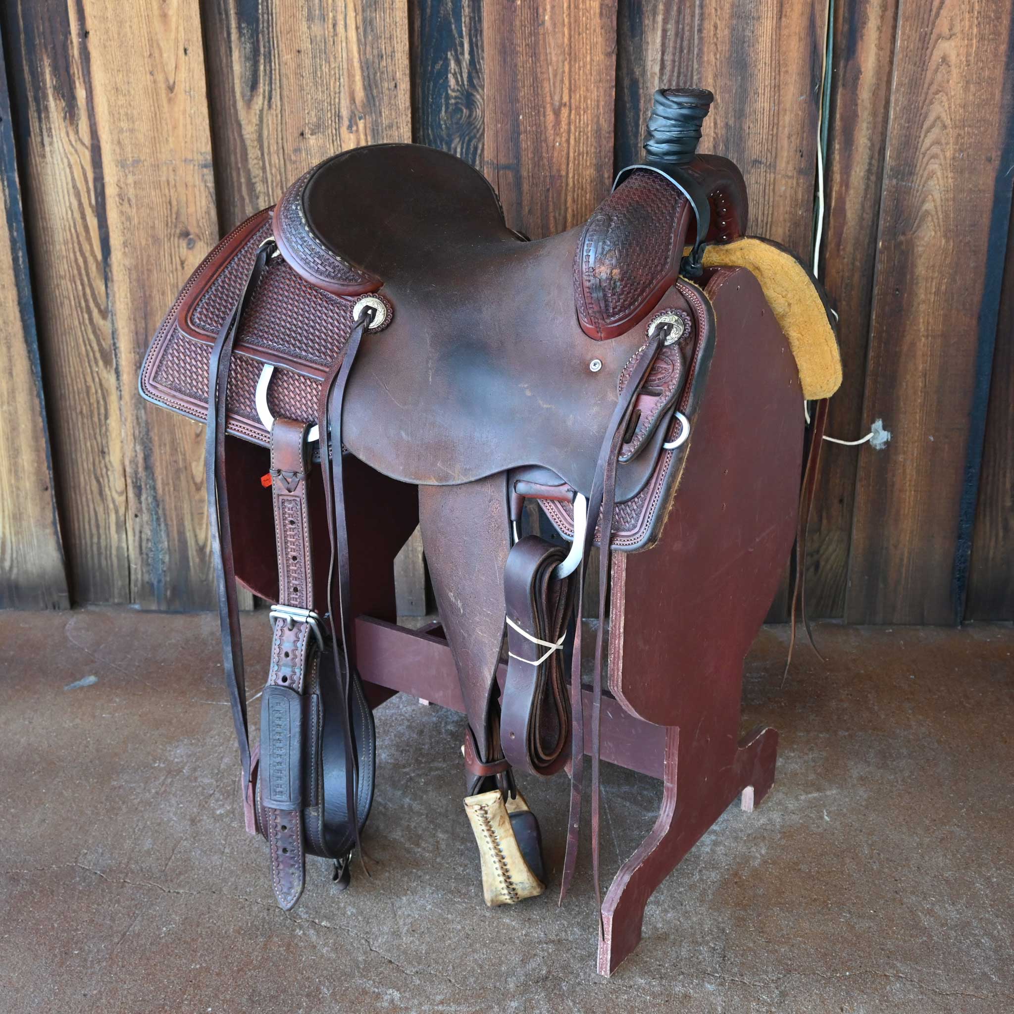 Can I get more information on this 15" USED TESKEY'S RANCH CUTTER SADDLE?