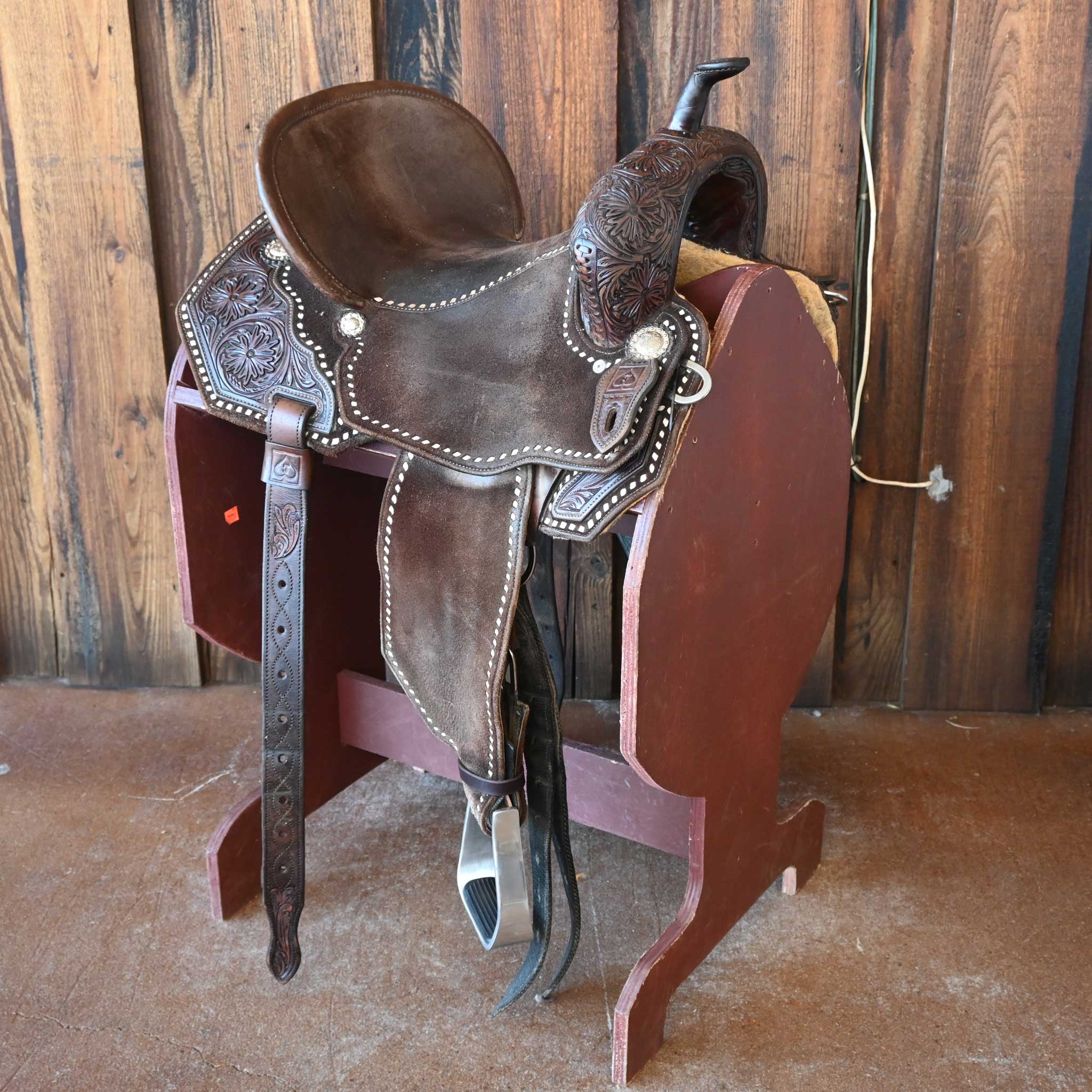 15" USED JOSH ANDREWS BARREL SADDLE Questions & Answers