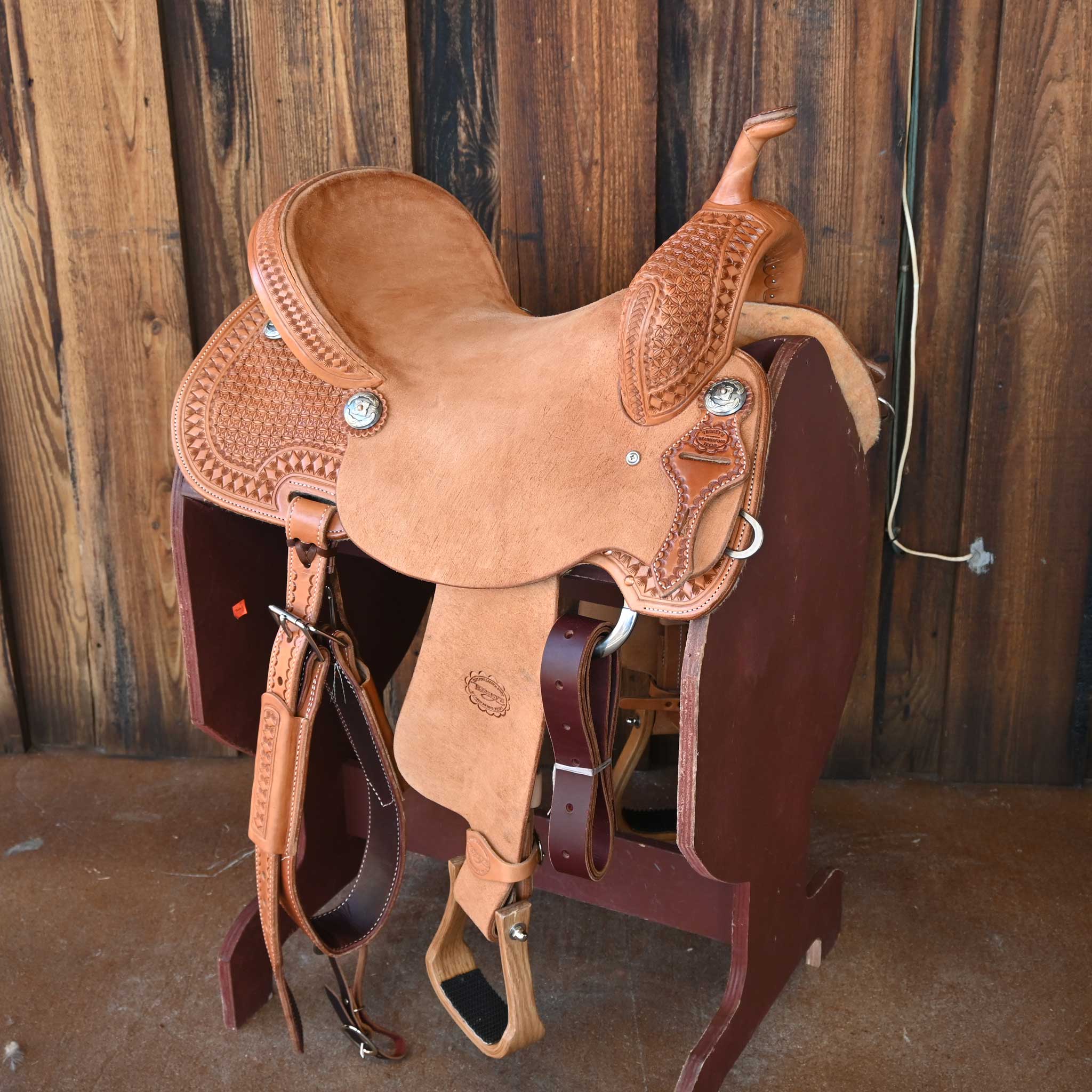 15.5" TESKEY'S BARREL SADDLE Questions & Answers