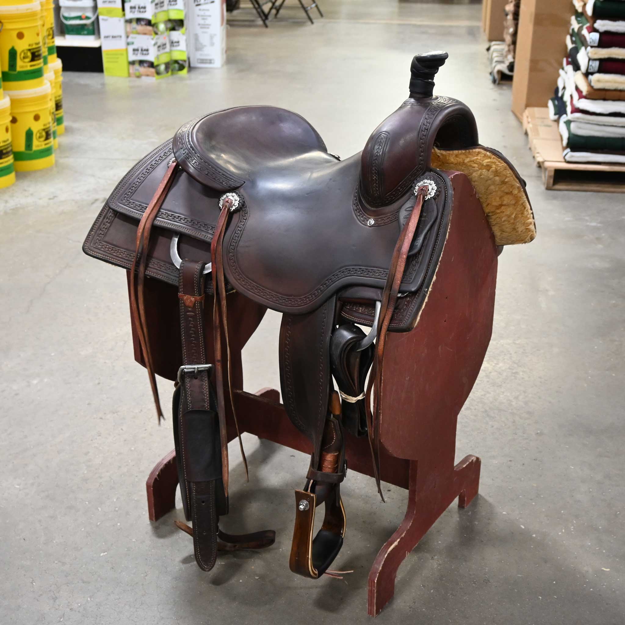 Can I get a gullet measurement and overall skirt length for the 16” USED SADDLE HOUSE RANCH CUTTER SADDLE?