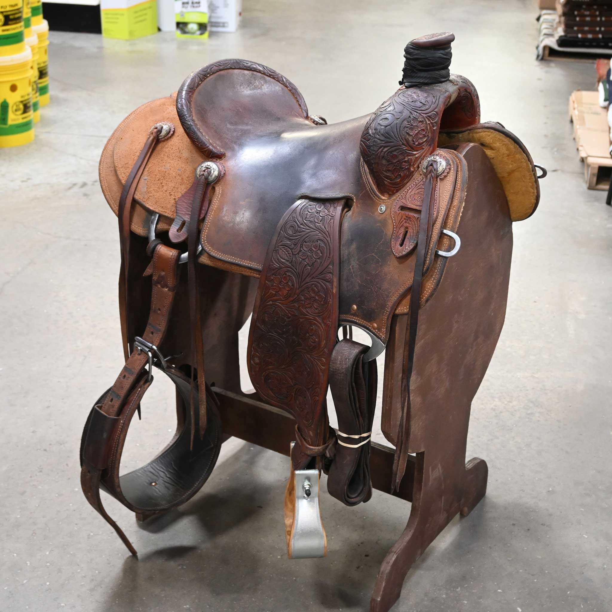 15" USED CACTUS RANCH SADDLE Questions & Answers