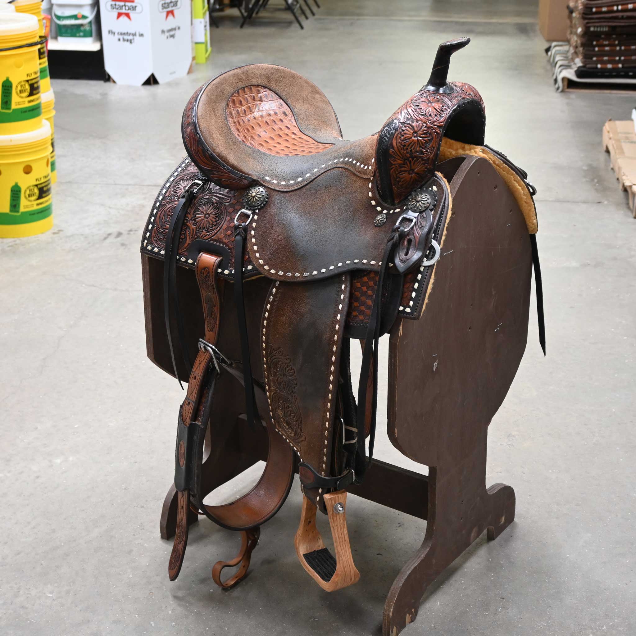 15" USED SEVEN BARREL SADDLE Questions & Answers