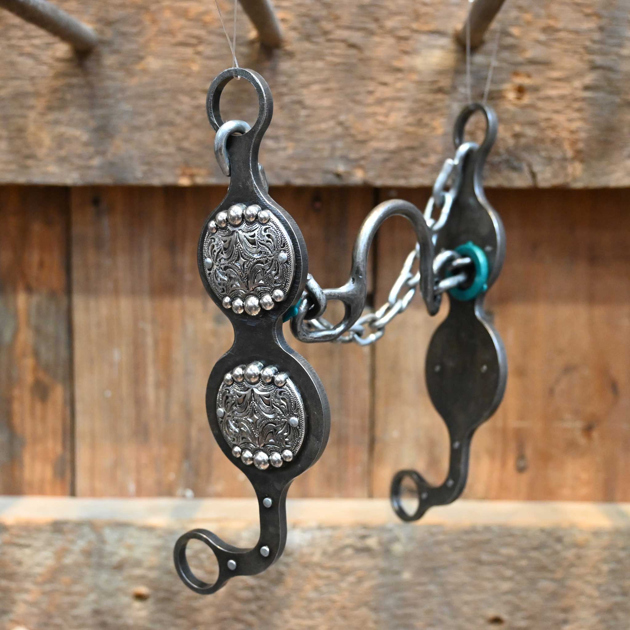 Paul Petska Ported Chain Bit w/ Silver Dotted Conchos Questions & Answers