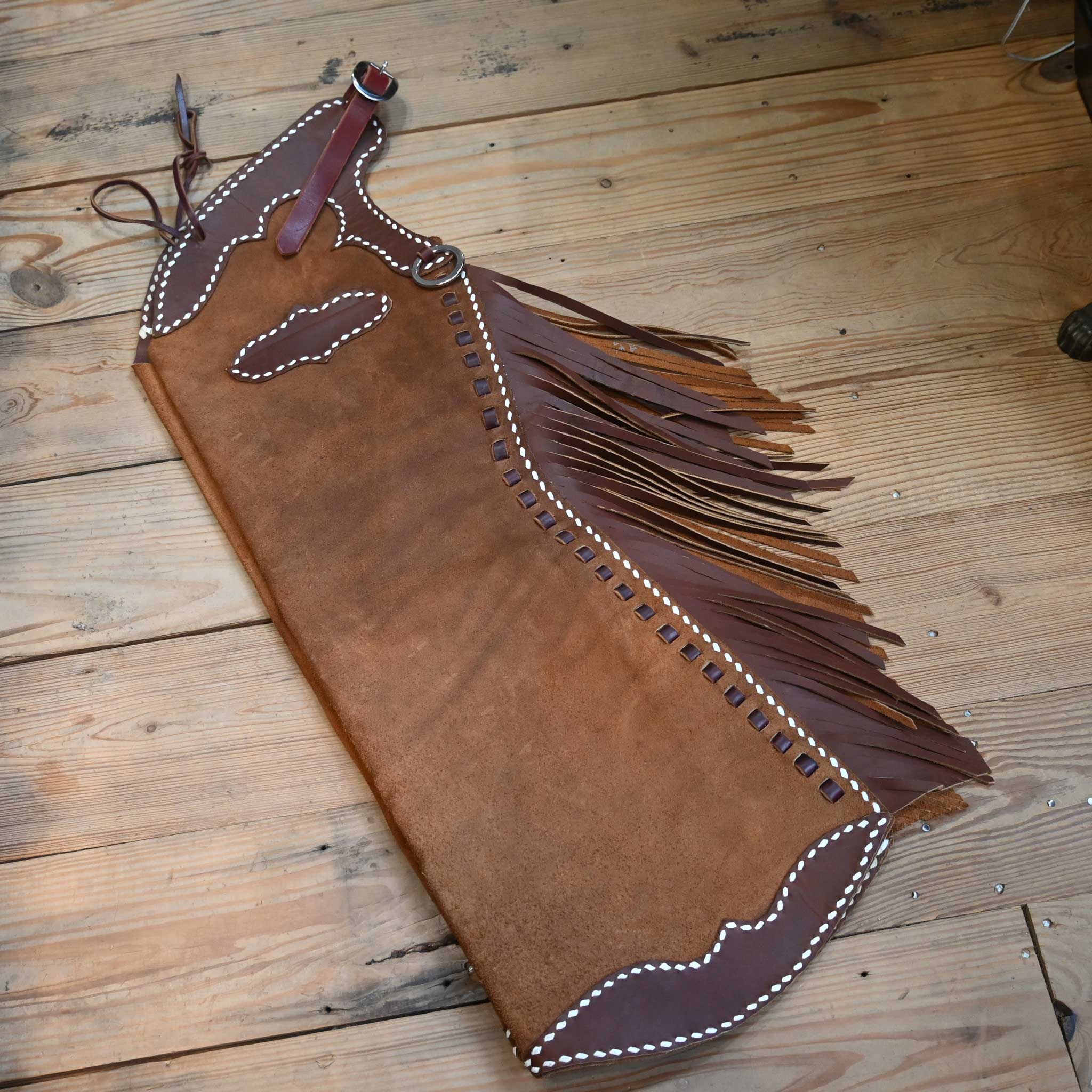 Are these chaps available in different waist sizes?