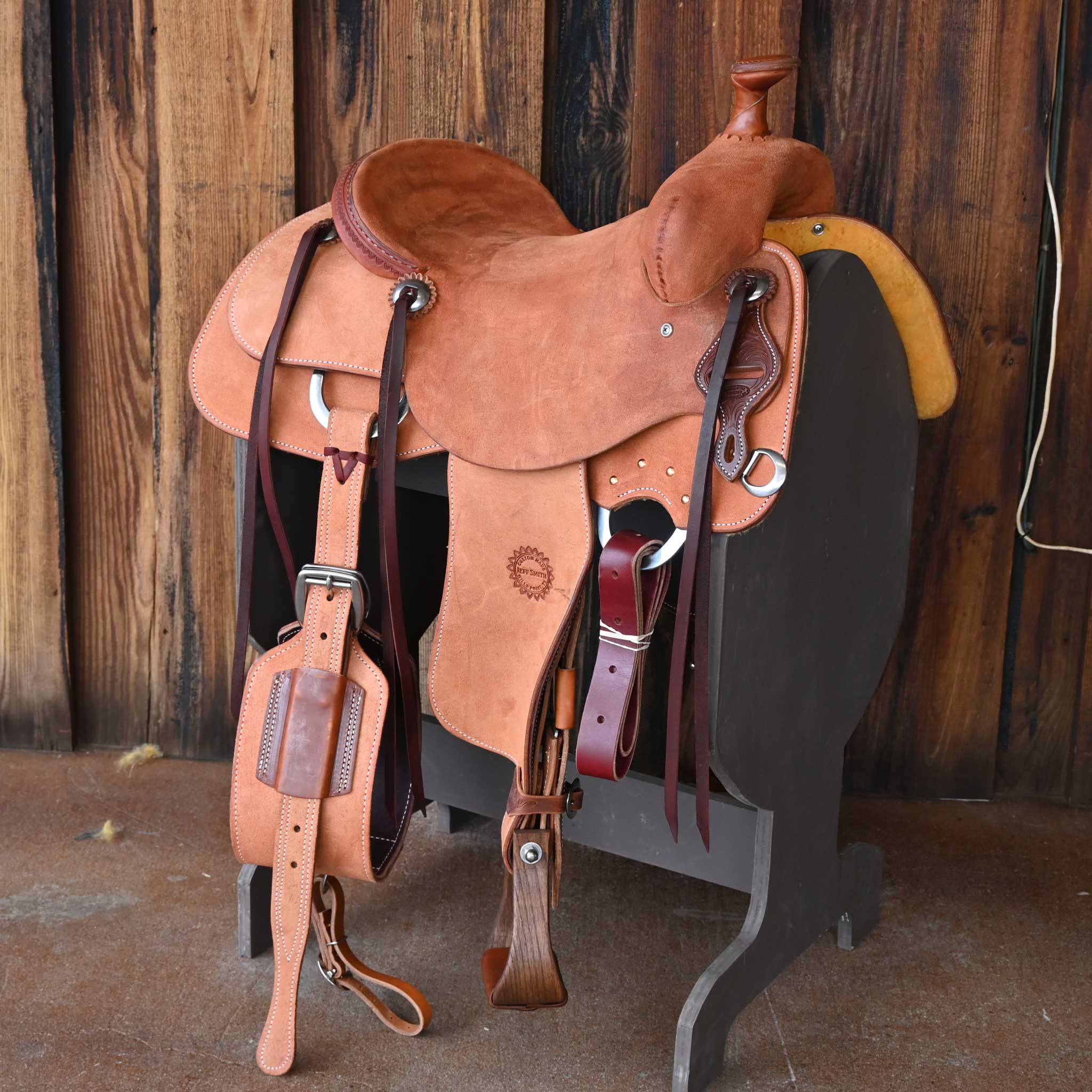 14.5" JEFF SMITH TEAM ROPING SADDLE Questions & Answers