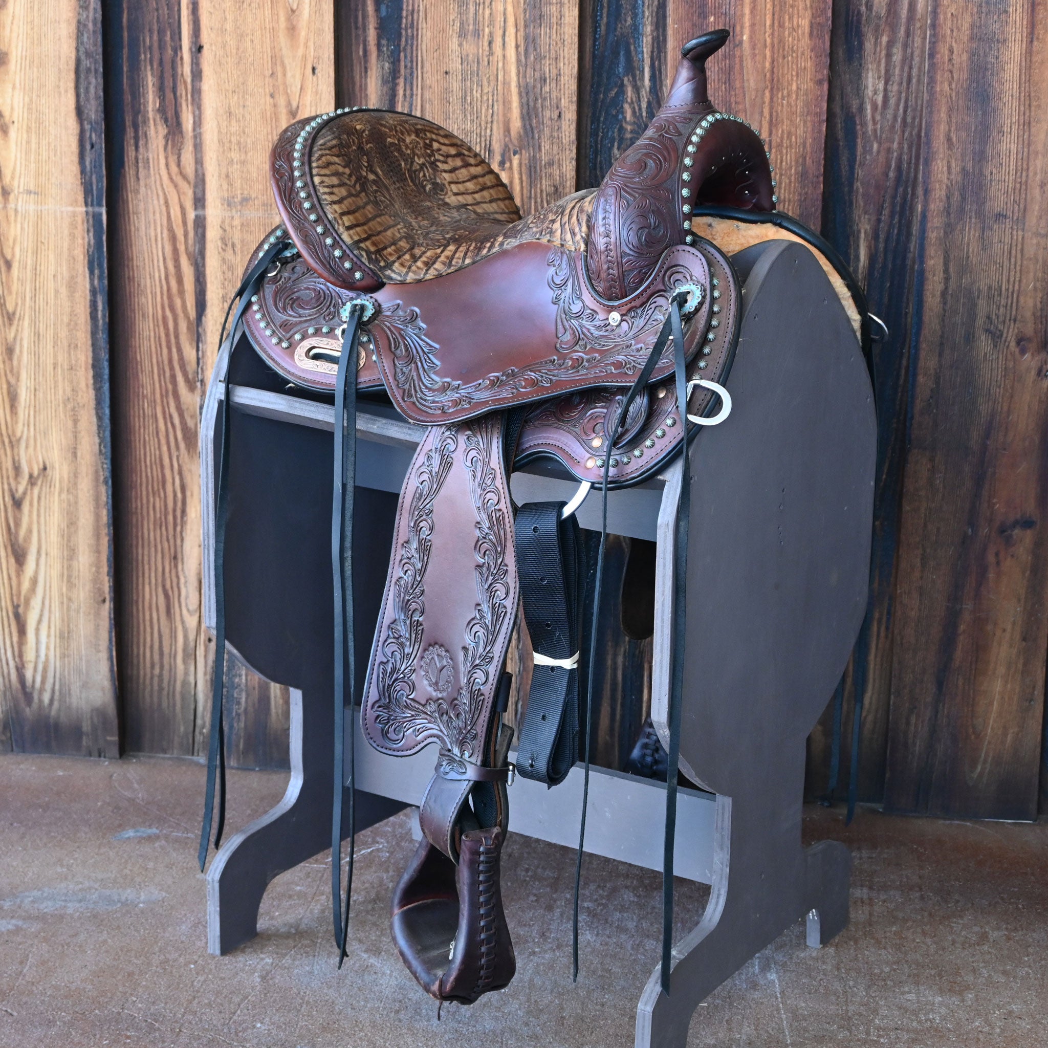 15" USED CIRCLE FLEX2 TRAIL SADDLE Questions & Answers