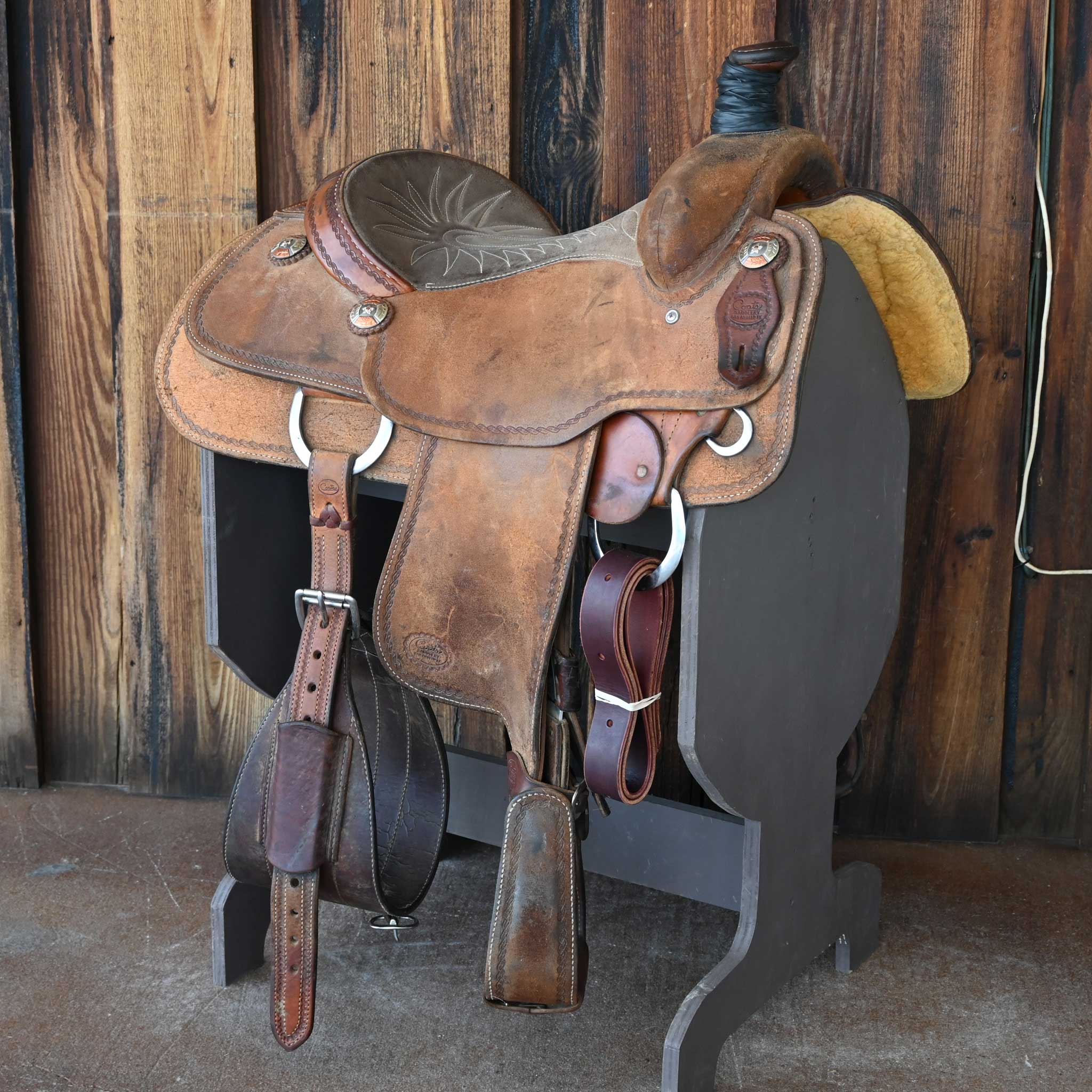 What kind of leather finish does the saddle have?