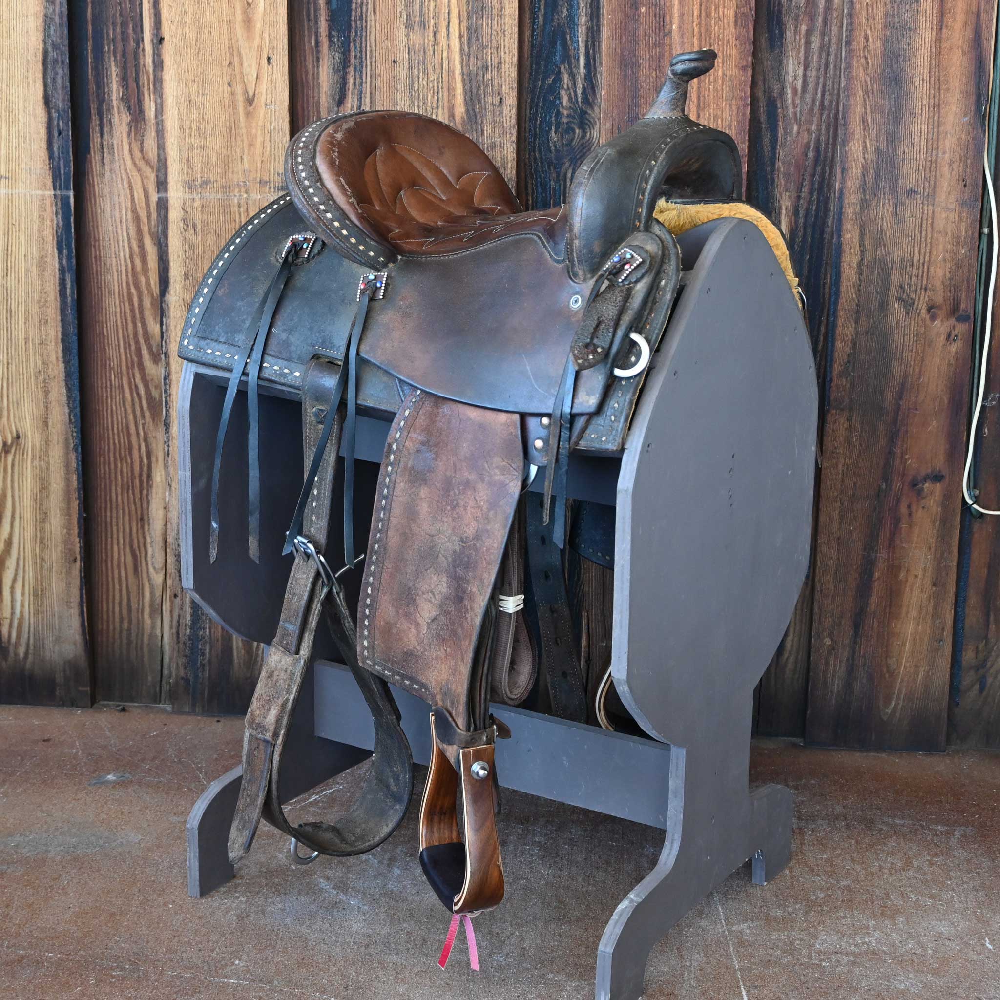 13" USED SHILOH BARREL SADDLE Questions & Answers