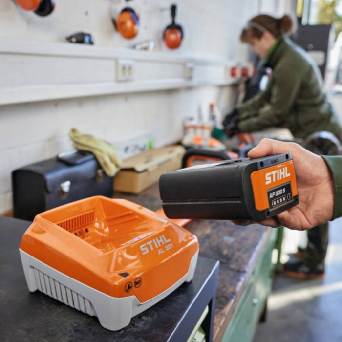 Stihl AL 301 Rapid Battery Charger Garden Supplies - Tools & Equipment Stihl Equipment