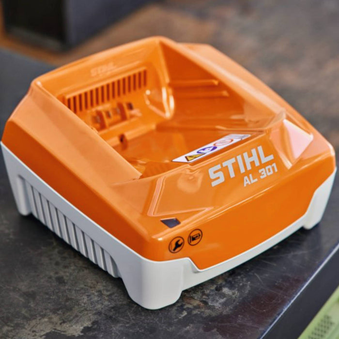 Stihl AL 301 Rapid Battery Charger Garden Supplies - Tools & Equipment Stihl Equipment