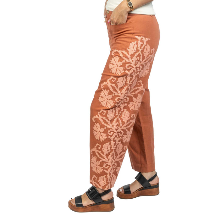 Ivy Jane Floral Embroidered Pant