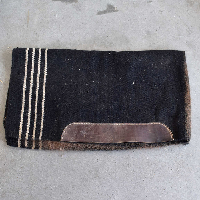 Used Classic Equine Saddle Blanket Sale Barn Classic Equine
