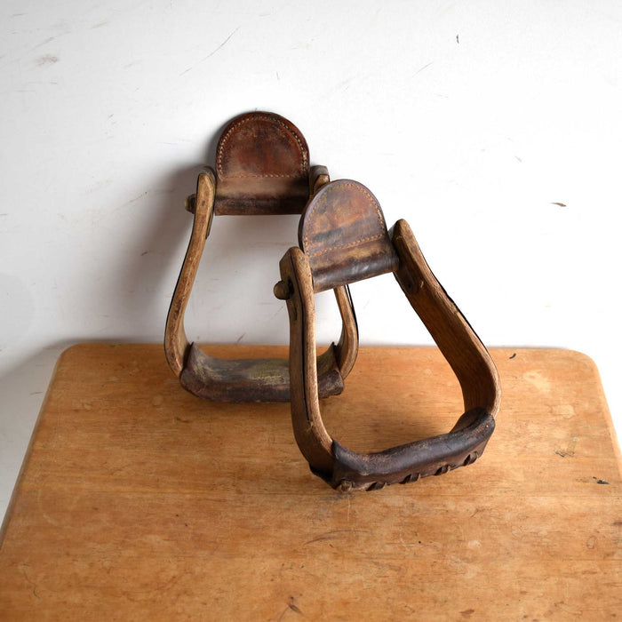 Used Galvanized Bound Wooden Stirrups with Tops and Treads