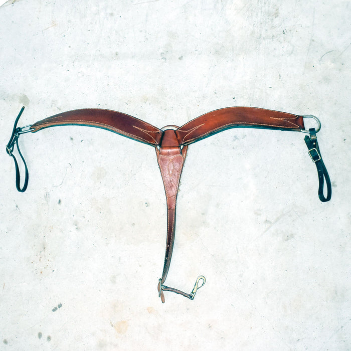 Used Medium Oiled Breast Collar Sale Barn Misc