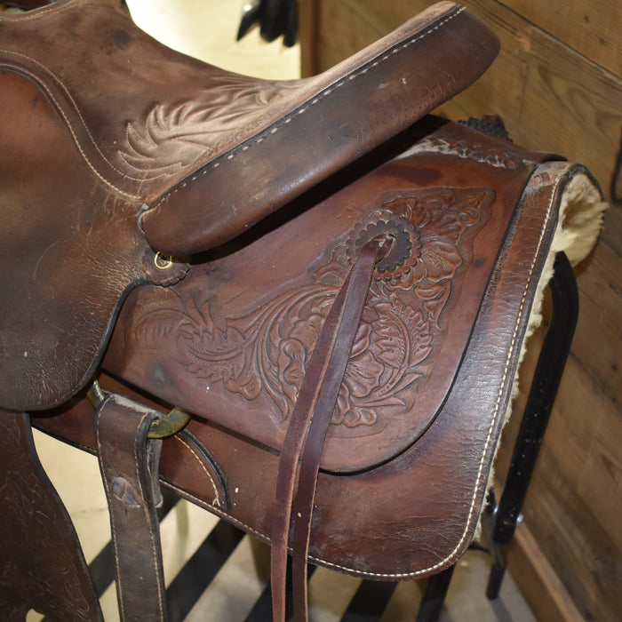 Used 15" Hereford Brand Rider Saddle Sale Barn Hereford Brand Tex Tan