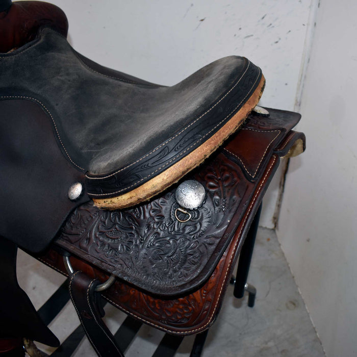 Used 16" Coats Rider Saddle Sale Barn Coats