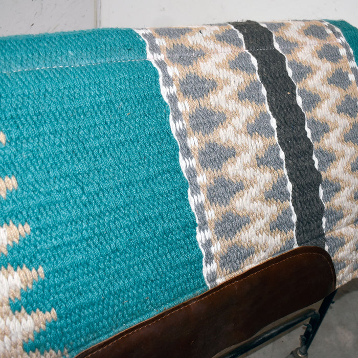Like NEW Turquoise Saddle Pad Sale Barn misc