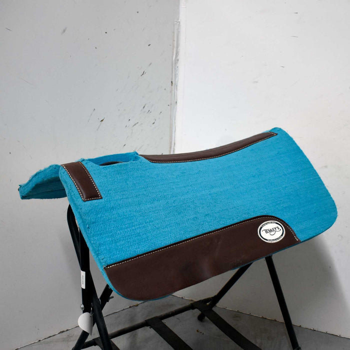 Lightly Used Teskey's Turquoise Saddle Pad Sale Barn Teskey's