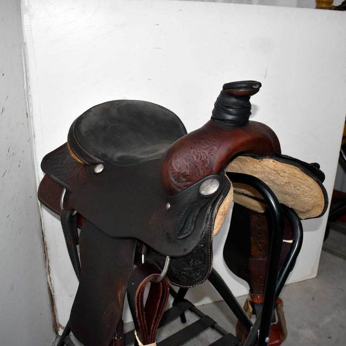 Used 16" Coats Rider Saddle Sale Barn Coats