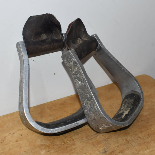 Used Aluminum Engraved Stirrups With Grips Sale Barn misc