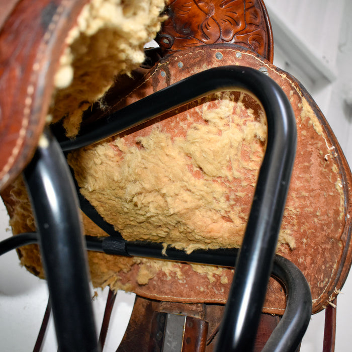 Used 15" Rider Saddle Sale Barn misc
