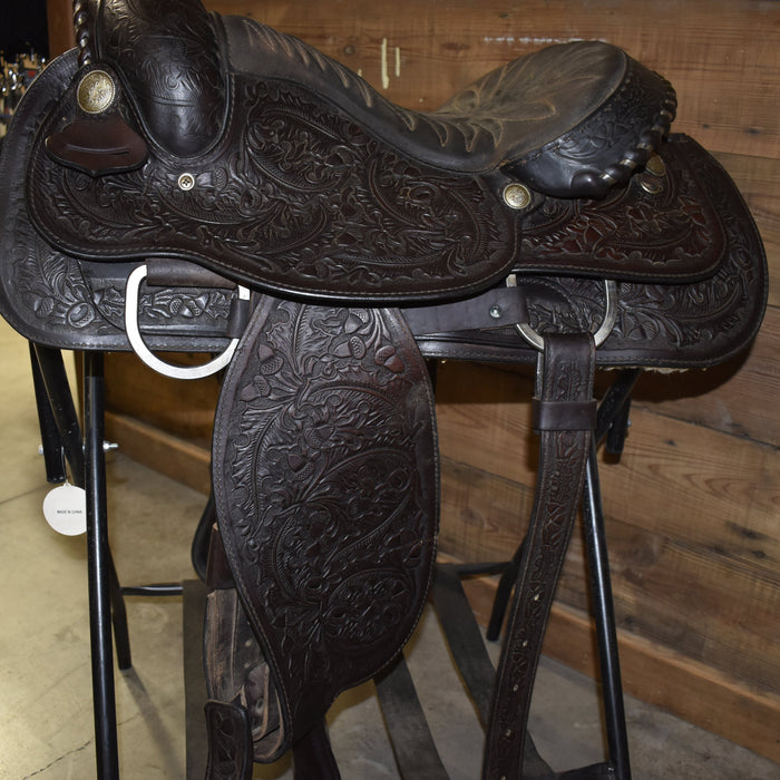 Used 15" Rider Saddle Sale Barn misc