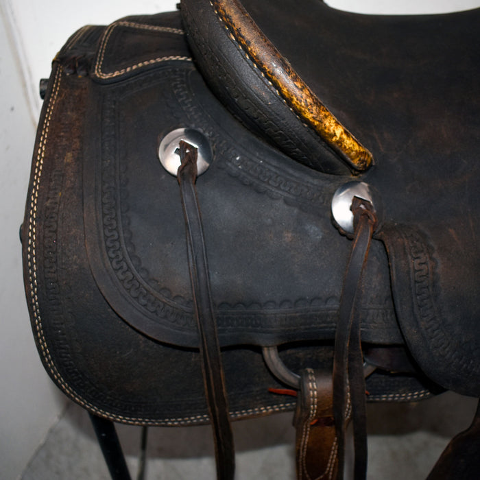 Used SRS 15.5" Rider Saddle Sale Barn misc