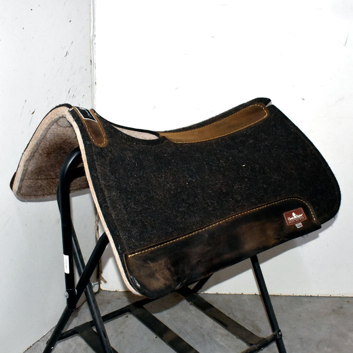 Used Classic Equine Felt Saddle Pad Sale Barn Classic Equine