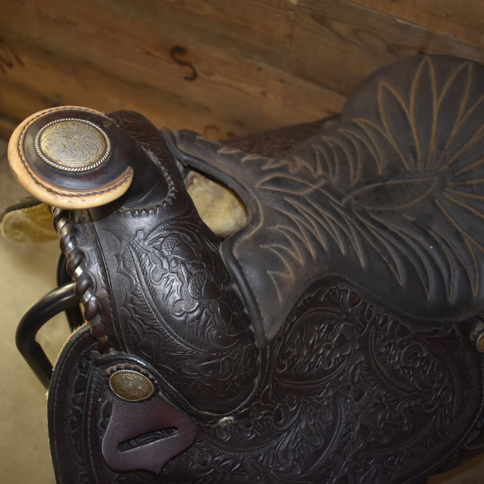 Used 15" Rider Saddle Sale Barn misc