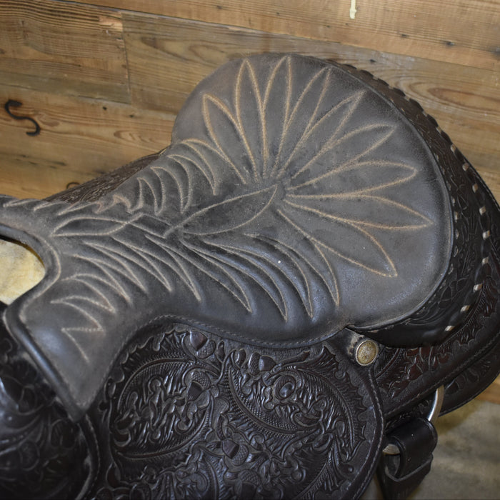 Used 15" Rider Saddle Sale Barn misc