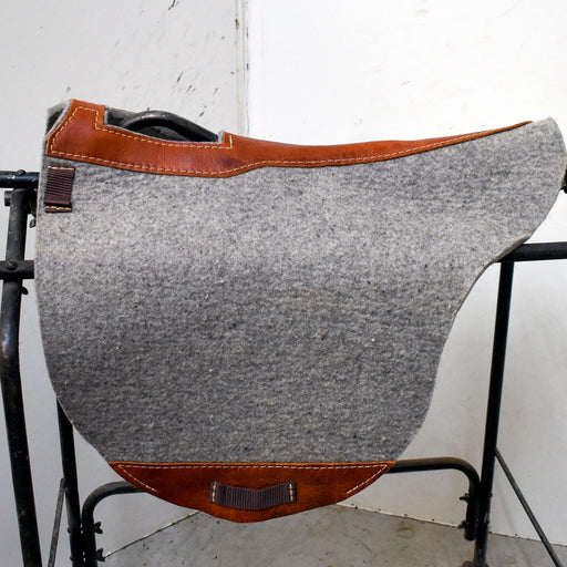 Used Bad Dog Ranch English Saddle Pad Sale Barn misc