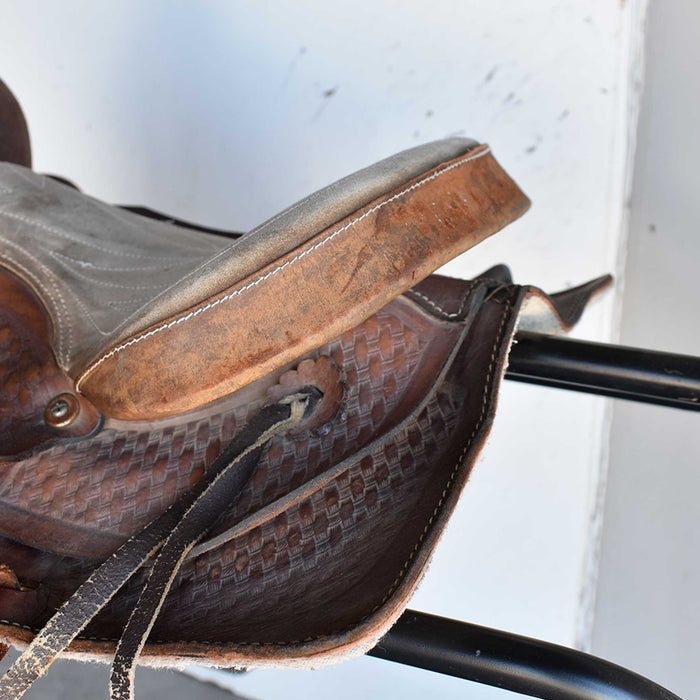 Used 11.5" Non-Rider Decor Saddle Sale Barn Teskey's