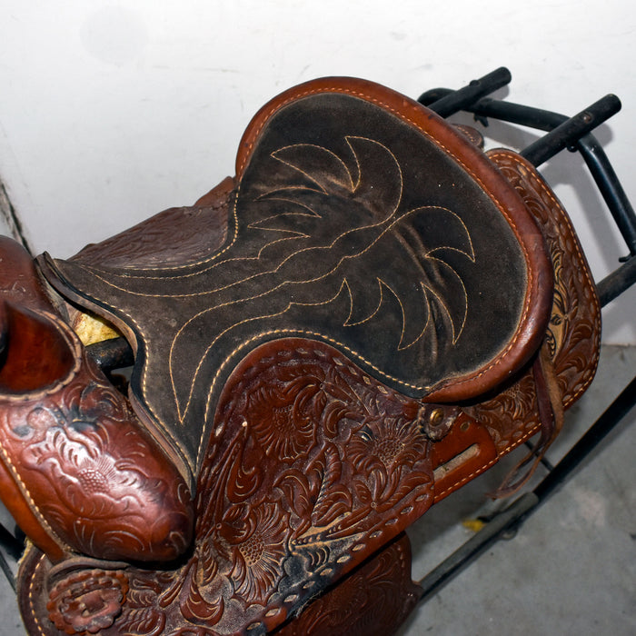 Used 11.5" Pony Decor Only Saddle Sale Barn misc