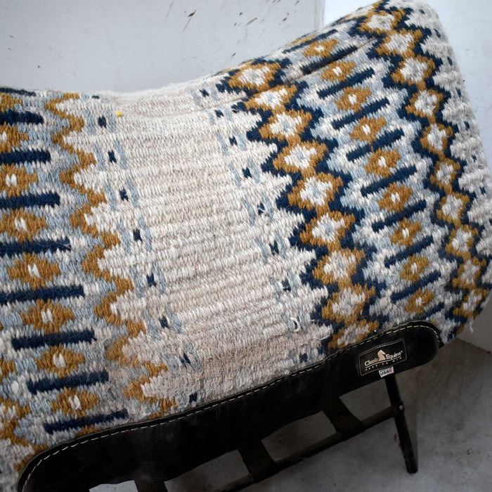 Used Classic Equine Saddle Pad Sale Barn Classic Equine