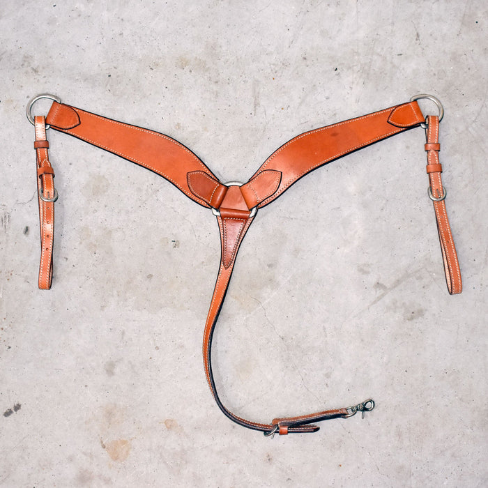 Lightly Used Light Oiled Breast Collar Sale Barn Misc